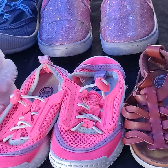 Pink Heart Pattern Kids Sandals - Picture 5 of 6